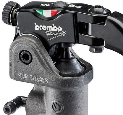 Pompa freno radiale Brembo 19 RCS + Kit Serbatoio freno nero fumè